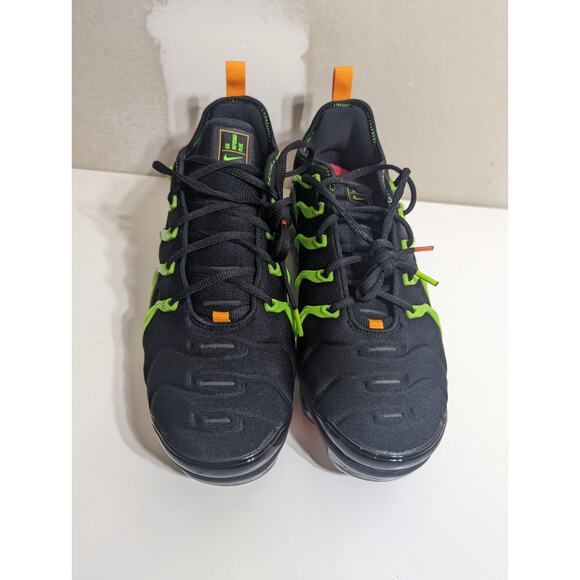 Nike Air Vapormax Plus Men’s 10 Shoe Black Ember Glow Electric Green CU4884-001 - Picture 6 of 9